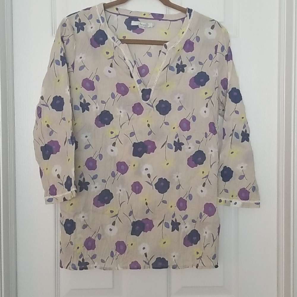 Boden floral top
